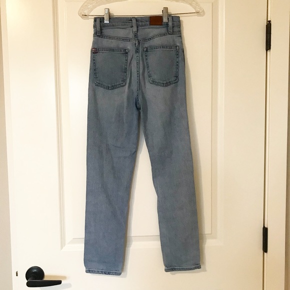 Urban Outfitters BDG Girlfriend High-Rise Jeans - Picture 2 of 10